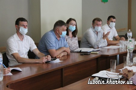 У Харківському районі та Люботині відбулися засідання штабу з підготовки до опалювального сезону