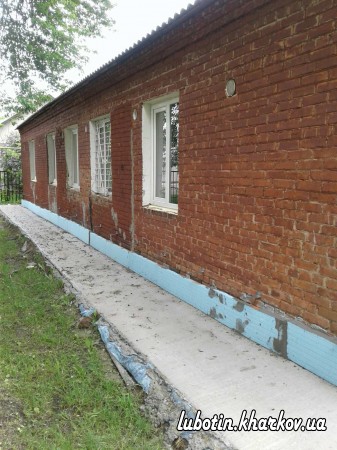 Капітальний ремонт фасаду будівлі Люботинської дитячої музичної школи