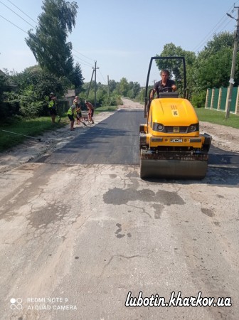 Проведено поточний ремонт чергової ділянки дороги по вулиці Полтавський шлях.
